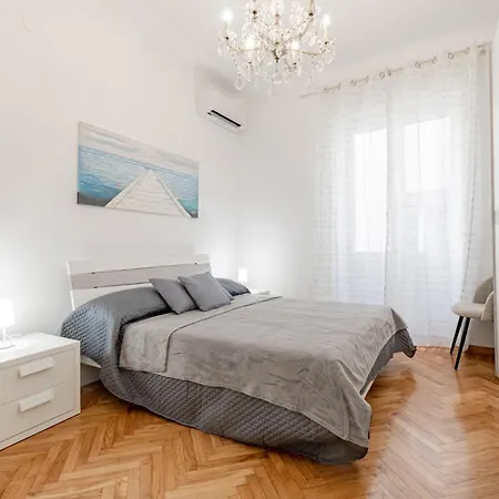 H11 Route 66 Mare - Spiagge Apartment *